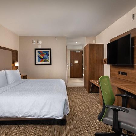 Holiday Inn Express & Suites Chatsworth By Ihg Los Angeles Exterior foto